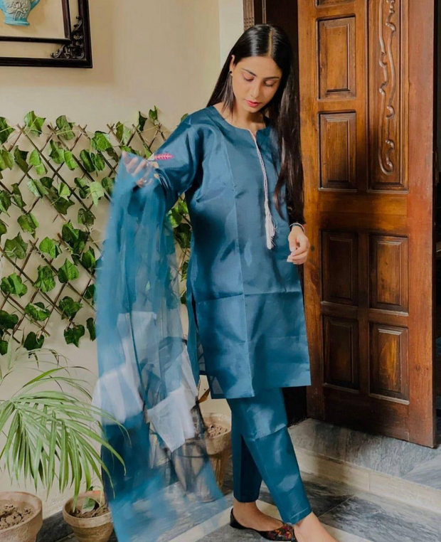 Stunning 3-Piece Stitched Suit Set – Embroidered Katan Silk for Women